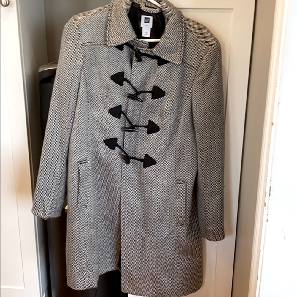 Women’s Peacoat size L